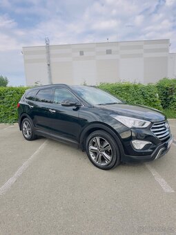 Hyundai GRAND SANTA FE 2,2 CRDi - 3