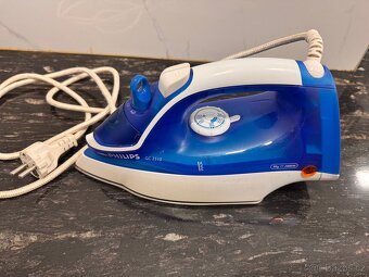 Napařovací žehličky Philips GC 2510 - 3
