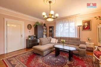 Prodej rodinného domu, 269 m², Jesenice, ul. Zahradní - 3