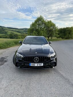 Mercedes-Benz E53 AMG r. 2022 - 3