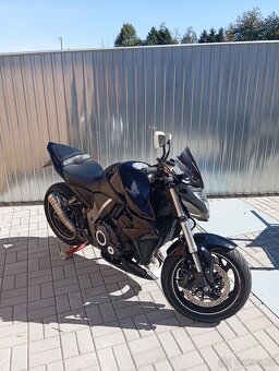 Honda CB 1000r - 3