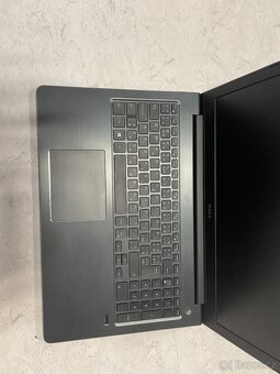 DELL Vostro 5568 - 3