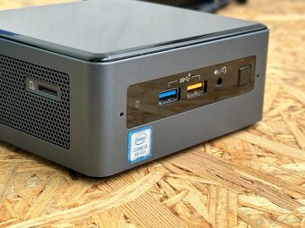 Intel NUC ( i5 8.GEN / Iris Plus 655 / M.2 / DDR4 / USB-C ) - 3
