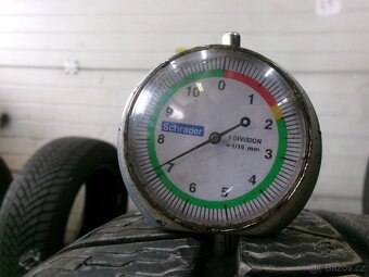 215/50 R18 PETLAS  (cca 7mm) č.14693/d3 - 3