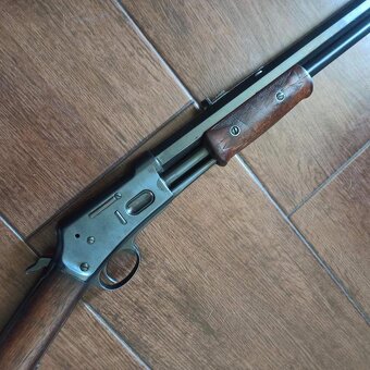 Opakovací pumpa COLT Lightning 1884 ve 44-40 první model TOP - 3
