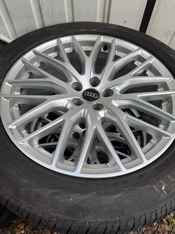 Audi Q7 285/45 r20,jako nová.... - 3