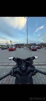 🏍️ Honda Forza 125 – r.v. 2019, 12 000 km, kufr + přilba - 3