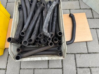 Volha Gaz 24, hadice víka ventilů - filtru - 3