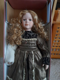 Panenka sběratelská - 3