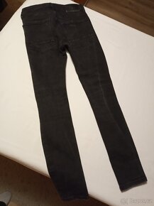 Trhané džíny Bershka vel.38 - 3