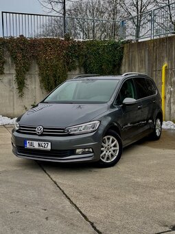 Volkswagen Touran 2.0 TDI, highline, plna histórie vyhřívaný - 3