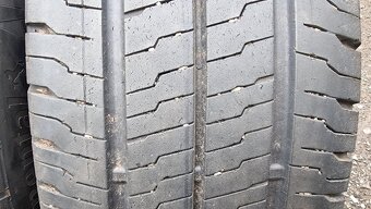 Letní pneu 235/65/16c Continental - 3