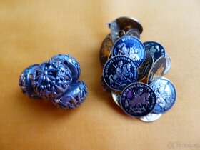 STARÉ KNOFLÍKY 8 sad - 3