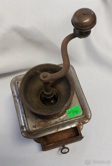 Mlýnek na kávu - 3