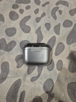 Samsung Galaxy buds 3 pro stříbrné - 3