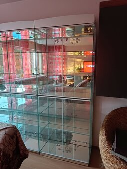 Skleněné vitríny - 3