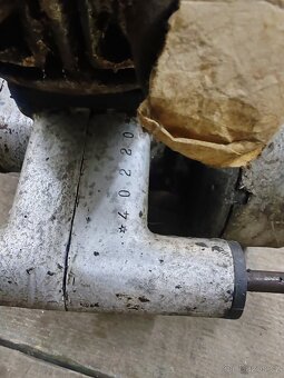 Motor CZ175 predvalecna - 3