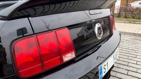 Ford Mustang GT 4,6 V8 manuál Tremec - 3