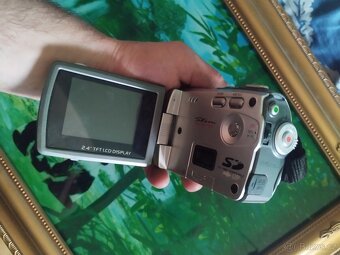 Videokamera genius - 3