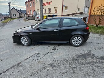 Alfa Romeo 147, 1.6 T. Spark, R.V. 2007,Bez Koroze,abs,asr,k - 3