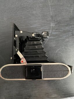 Woigtläder Bessa Lubitel 2 - 3