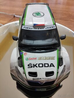 Škoda Fabia S2000 1/18 - 3