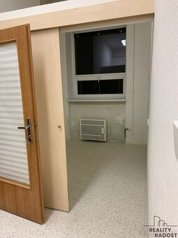 Obchodní prostor k pronájmu centrum Bohumína - 3