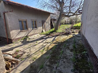 Prodám dům s pozemkem Cerhenice - 3