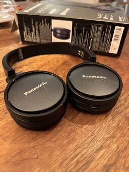 Bezdrátová sluchátka Panasonic RP-RF410B - 3