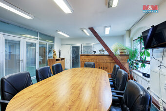 Prodej výrobního objektu, 1048 m², Králův Dvůr, ul. Tovární - 3