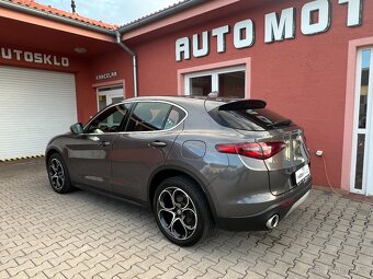 Alfa Romeo Stelvio 2.2 DIESEL 154kW Q4 Lusso - 3