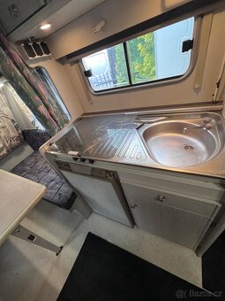Karavan Delta 4 osoby - 3