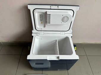 Chladící box / lednice Outwell ECOcool 24 12V/230V - 3