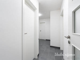 Pronájem bytu 2+kk, Augustina Lukeše, Brandýs nad Labem, 209 - 3