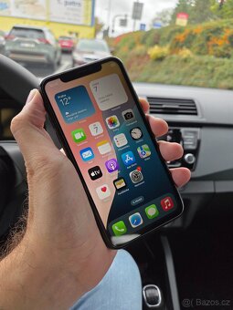 iPhone Xr 64gb Black, baterie 79% - 3