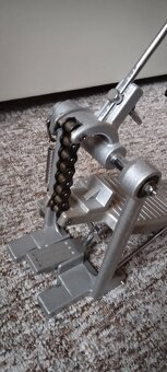 Single pedál Sonor SP473. - 3