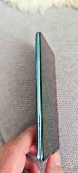 Huawei P30 + 256GB karta, vyměněna baterie - 3