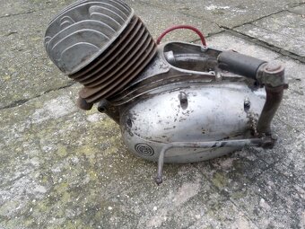 Motor ČZ 150 - 3