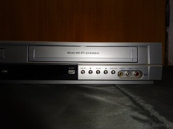 DVD a VHS prehravac TARGA DPV-5600x - 3
