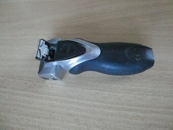 Holící strojek Panasonic - 3