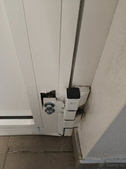 prodám hliníkové vchodové dveře - 3