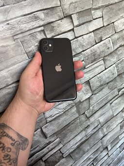 iPhone 11 - 3