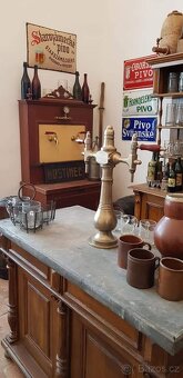 Muzeum piva - STARÉ PIVNÍ LAHVE, FLAŠKY, SKLENICE, REKLAMY - 3