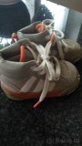 Adidas vel. 18 - 3