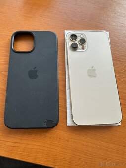 iPhone 12 pro max. Velmi dobrý stav. Nepoškozen. - 3