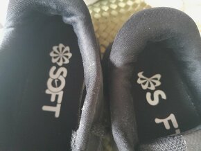 Sportovní tenisky NIKE 36/ US 4Y - 3