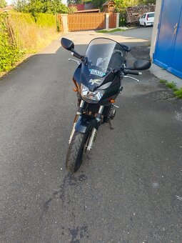 Honda Hornet 600S - 3