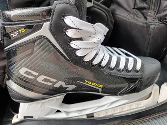 Prodám brusle CCM Tacks XF - 3