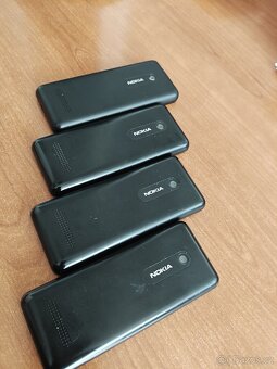 Nokia rm-873 - 3