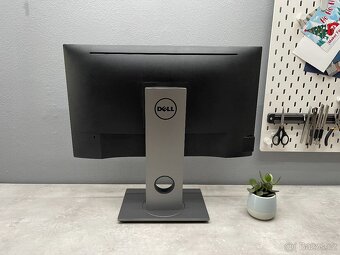 Profesionální 23" monitor Dell P2317H - FullHD IPS 1920x108 - 3